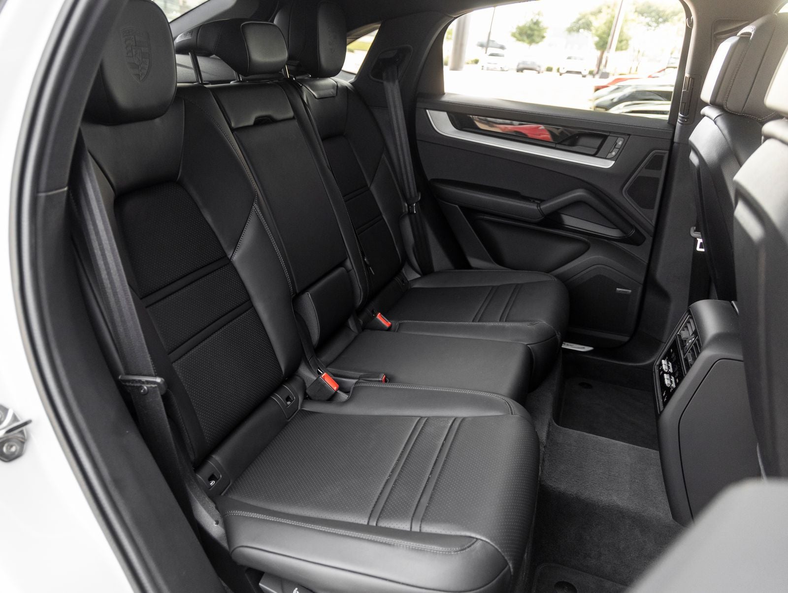 2025 Porsche Cayenne Cayenne S Coupe