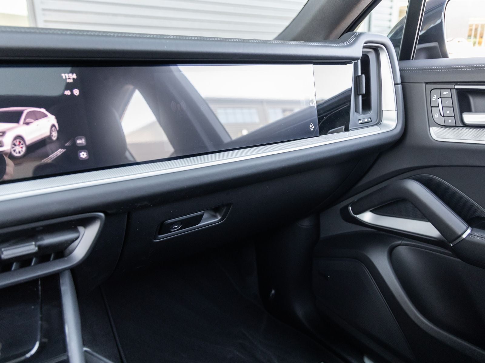 2025 Porsche Cayenne S Coupe