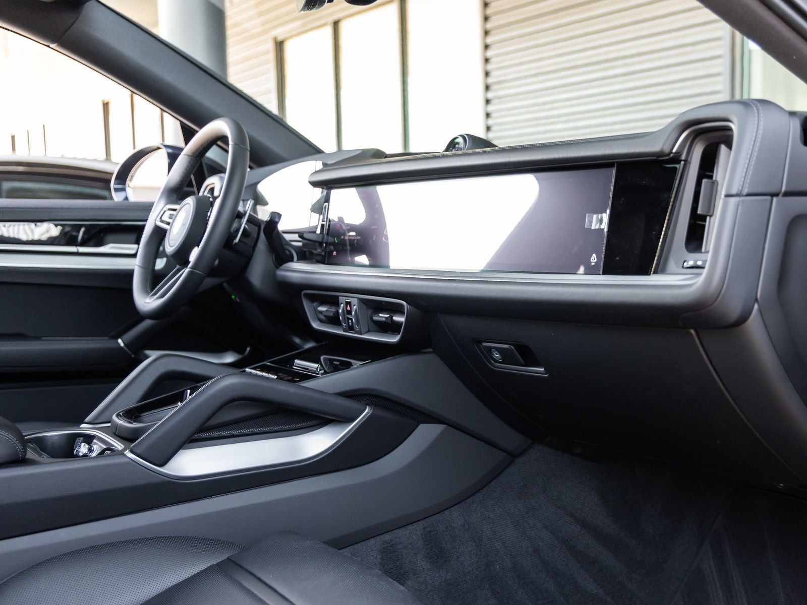 2025 Porsche Cayenne S Coupe