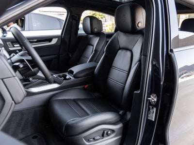 2025 Porsche Cayenne S Coupe
