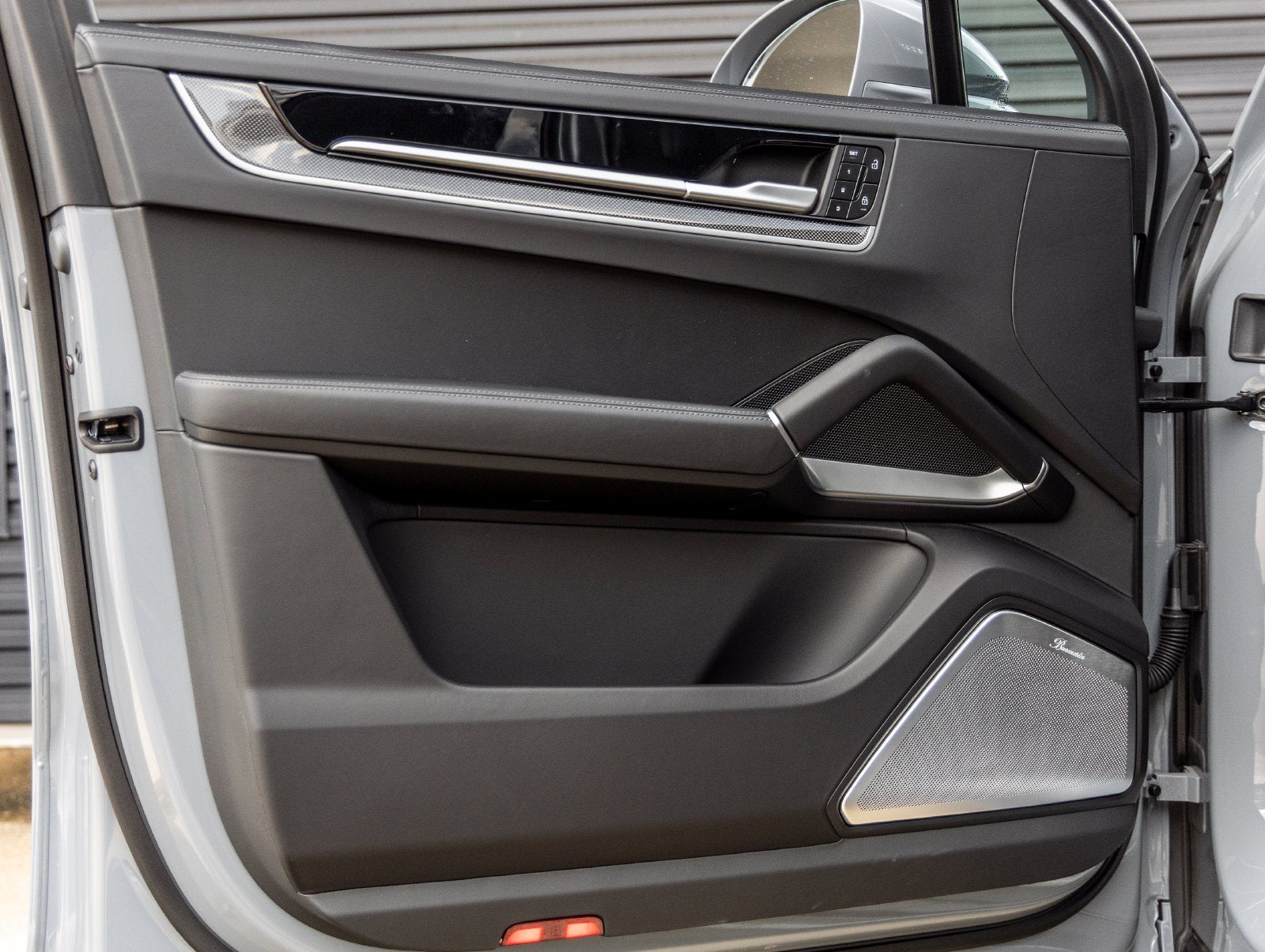 2025 Porsche Cayenne Cayenne Turbo E-Hybrid Coupe