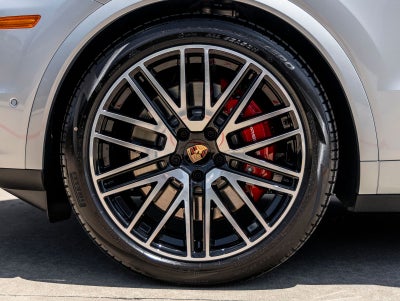 2026 Porsche Cayenne Cayenne S E-Hybrid Coupe