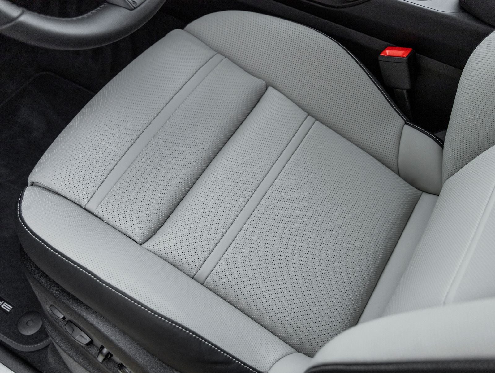 2026 Porsche Cayenne Cayenne S E-Hybrid Coupe