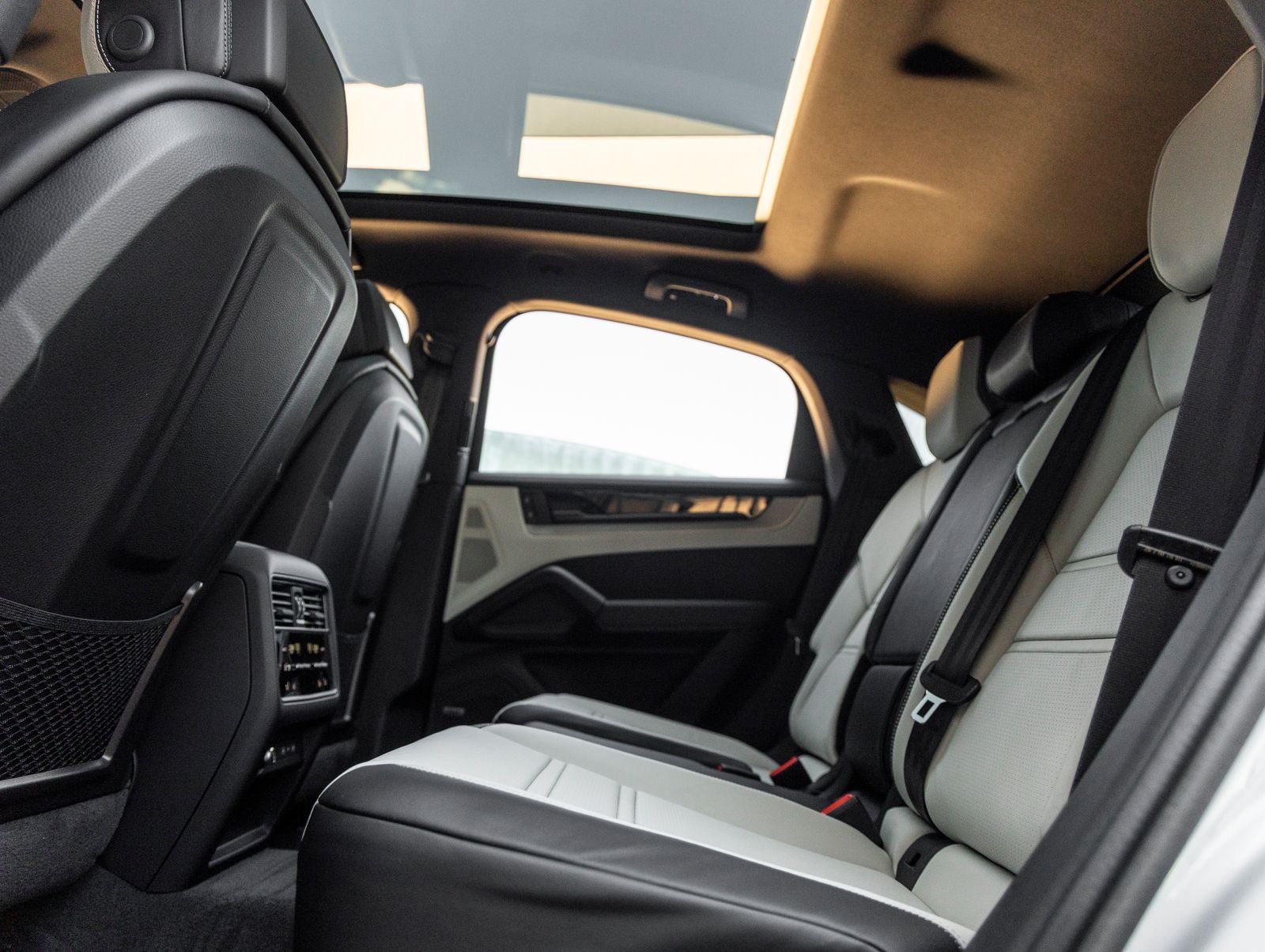 2026 Porsche Cayenne Cayenne S E-Hybrid Coupe