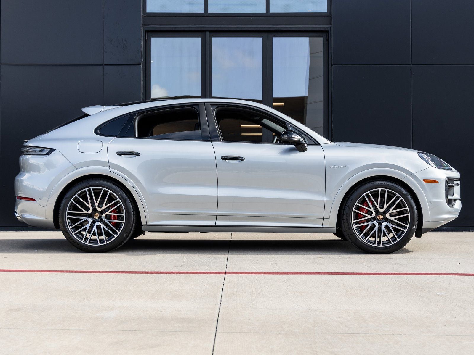2025 Porsche Cayenne Cayenne S E-Hybrid Coupe