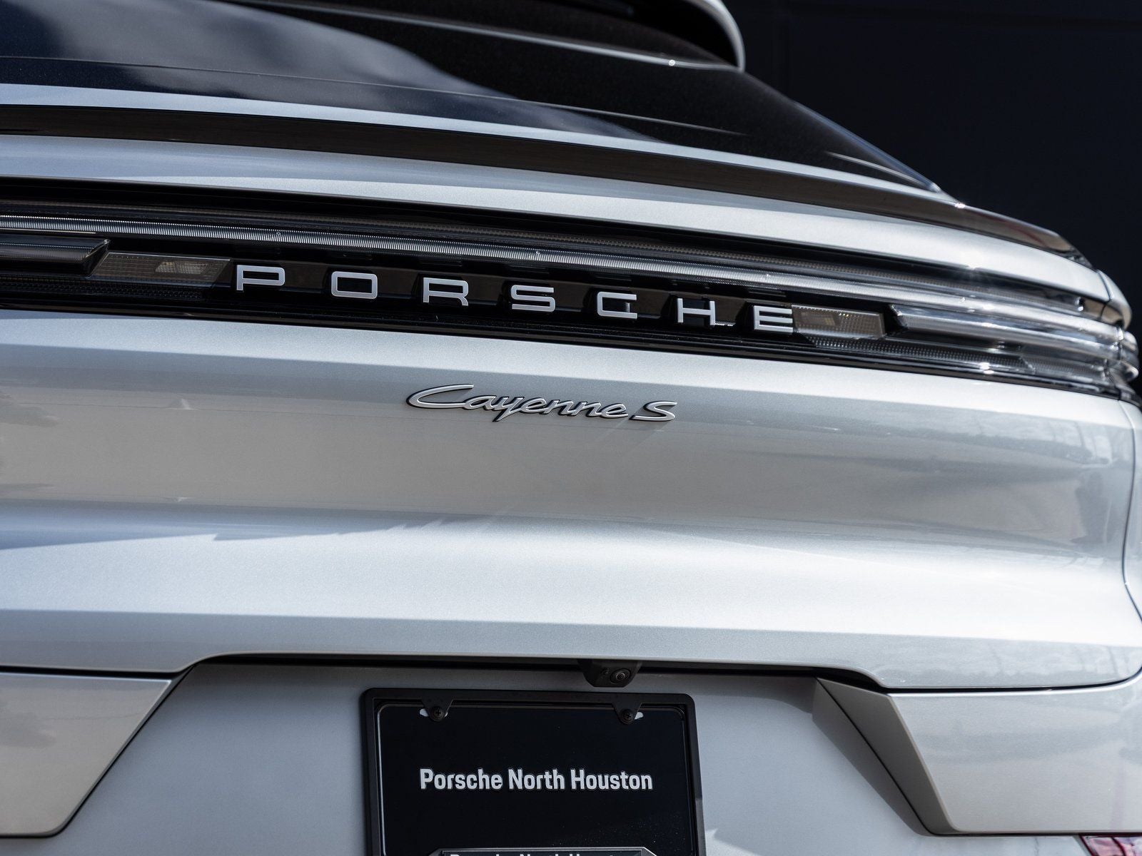 2025 Porsche Cayenne Cayenne S E-Hybrid Coupe
