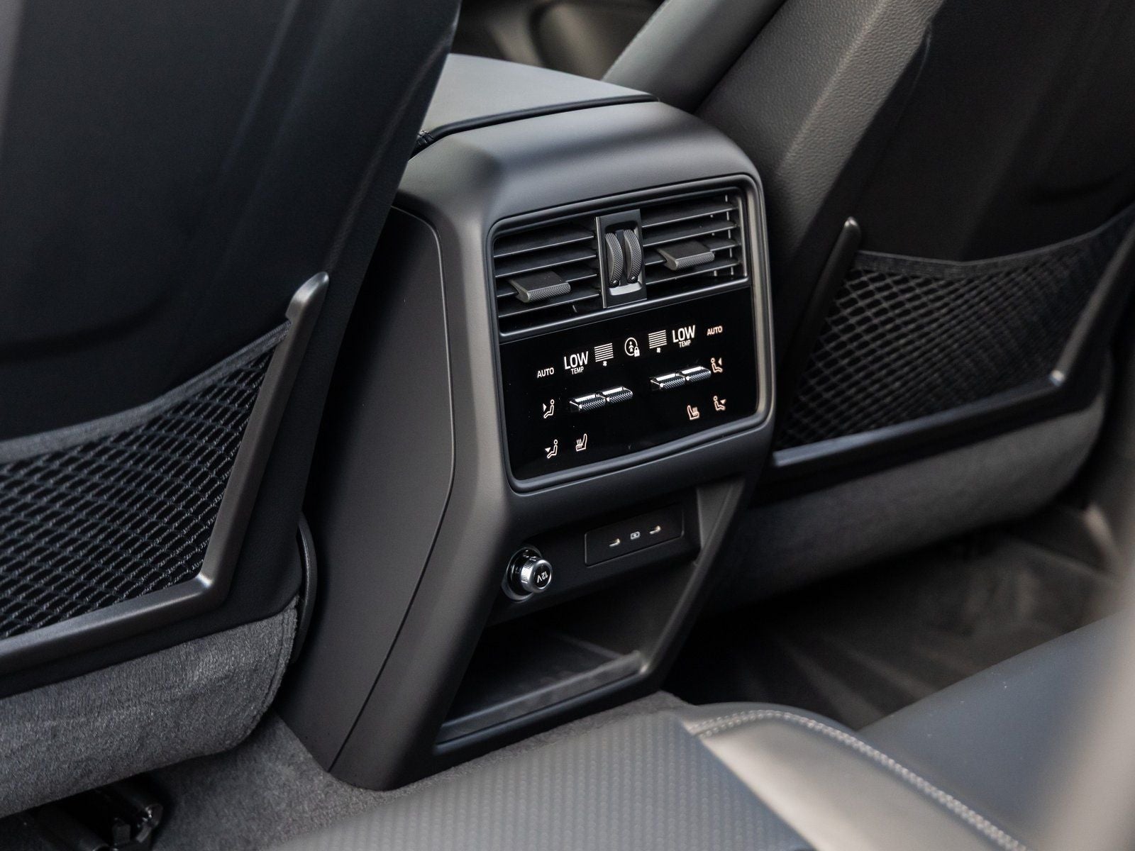 2025 Porsche Cayenne Cayenne S E-Hybrid Coupe