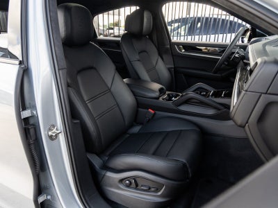 2025 Porsche Cayenne Cayenne S E-Hybrid Coupe