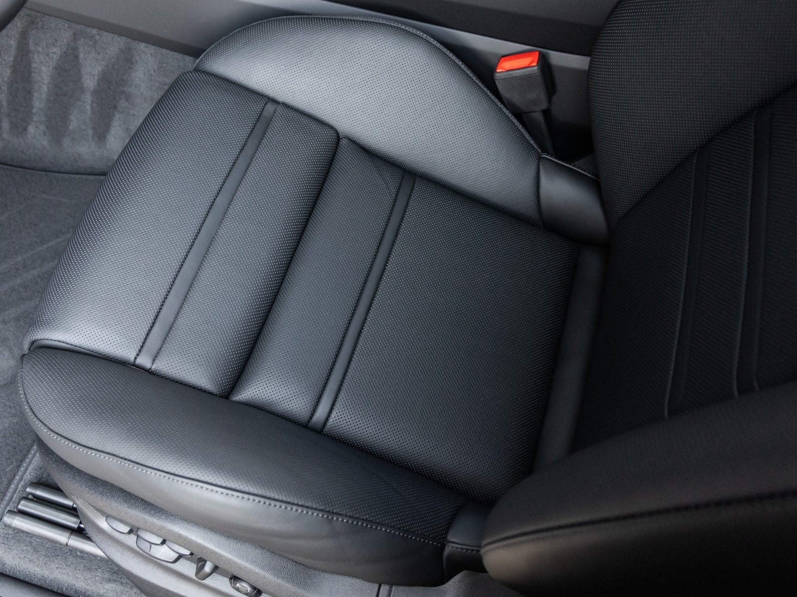 2025 Porsche Cayenne S E-Hybrid Coupe Cayenne S E-Hybrid Coupe