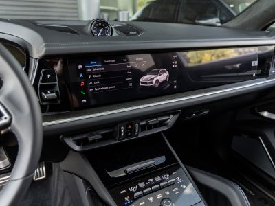 2025 Porsche Cayenne S E-Hybrid Coupe Cayenne S E-Hybrid Coupe