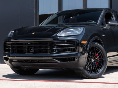 2025 Porsche Cayenne S E-Hybrid Coupe