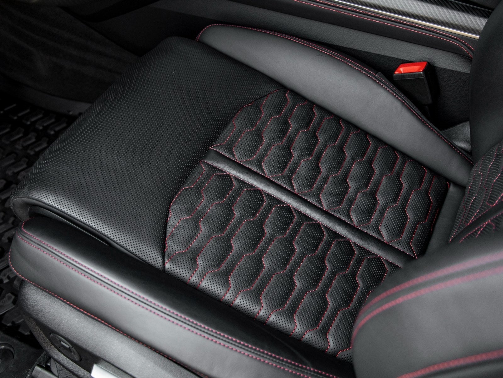 2024 Audi RS Q8 4.0T quattro