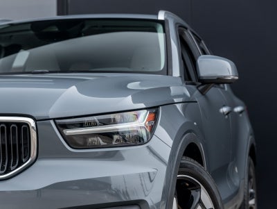2021 Volvo XC40 Momentum