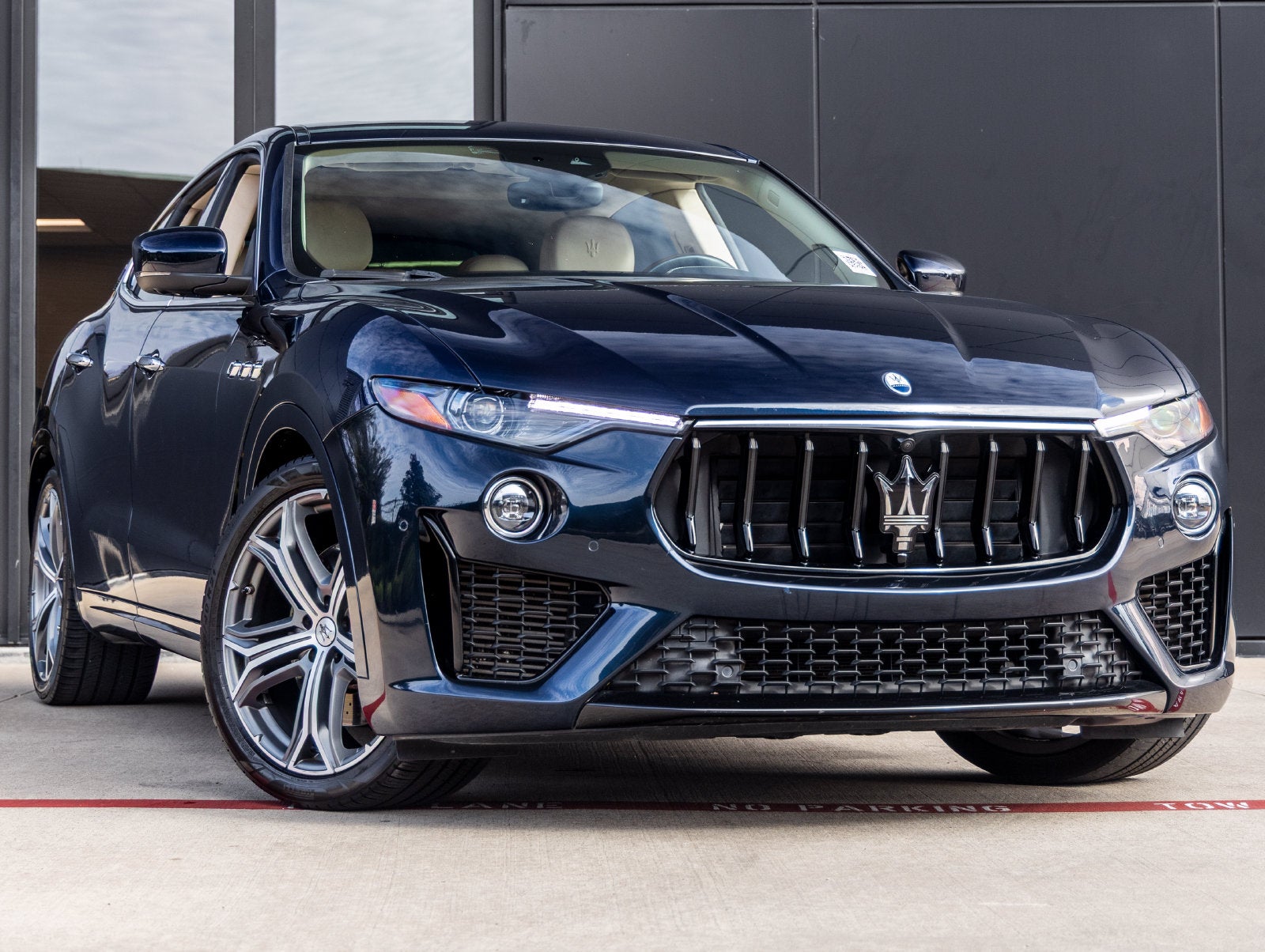 2022 Maserati Levante Modena