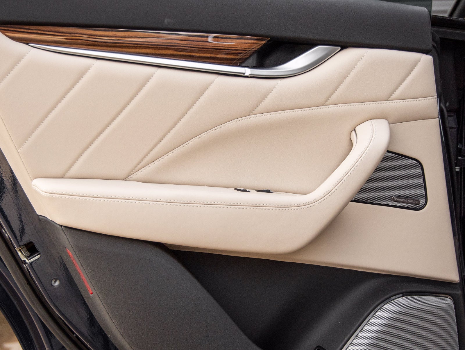 2022 Maserati Levante Modena