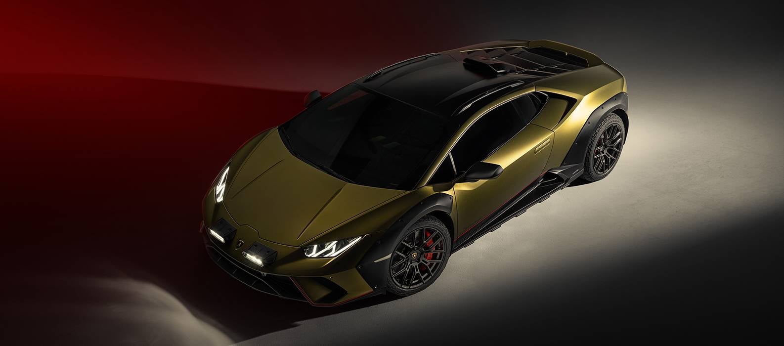 Huracán Sterrato on gravel